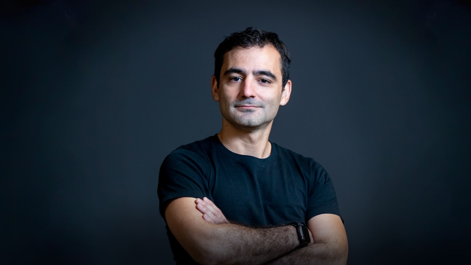 Máximo Cavazzani: "Estoy enamorado del país. Porque creo que hay un futuro para nosotros. Creo en la educación, creo en la clase media, creo en trabajar. Y creo que es un país que tiene esos elementos, pero necesita un poco de coordinación, si querés. Con eso se pueden lograr cosas increíbles"