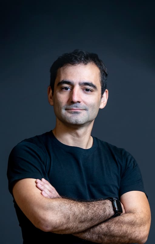 Máximo Cavazzani: "Estoy enamorado del país. Porque creo que hay un futuro para nosotros. Creo en la educación, creo en la clase media, creo en trabajar. Y creo que es un país que tiene esos elementos, pero necesita un poco de coordinación, si querés. Con eso se pueden lograr cosas increíbles"