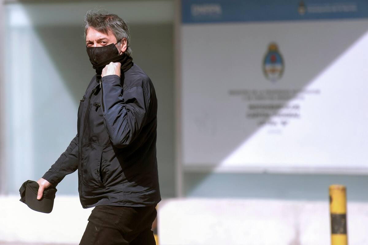 Máximo Kirchner al llegar al acto en la sede de la CGT