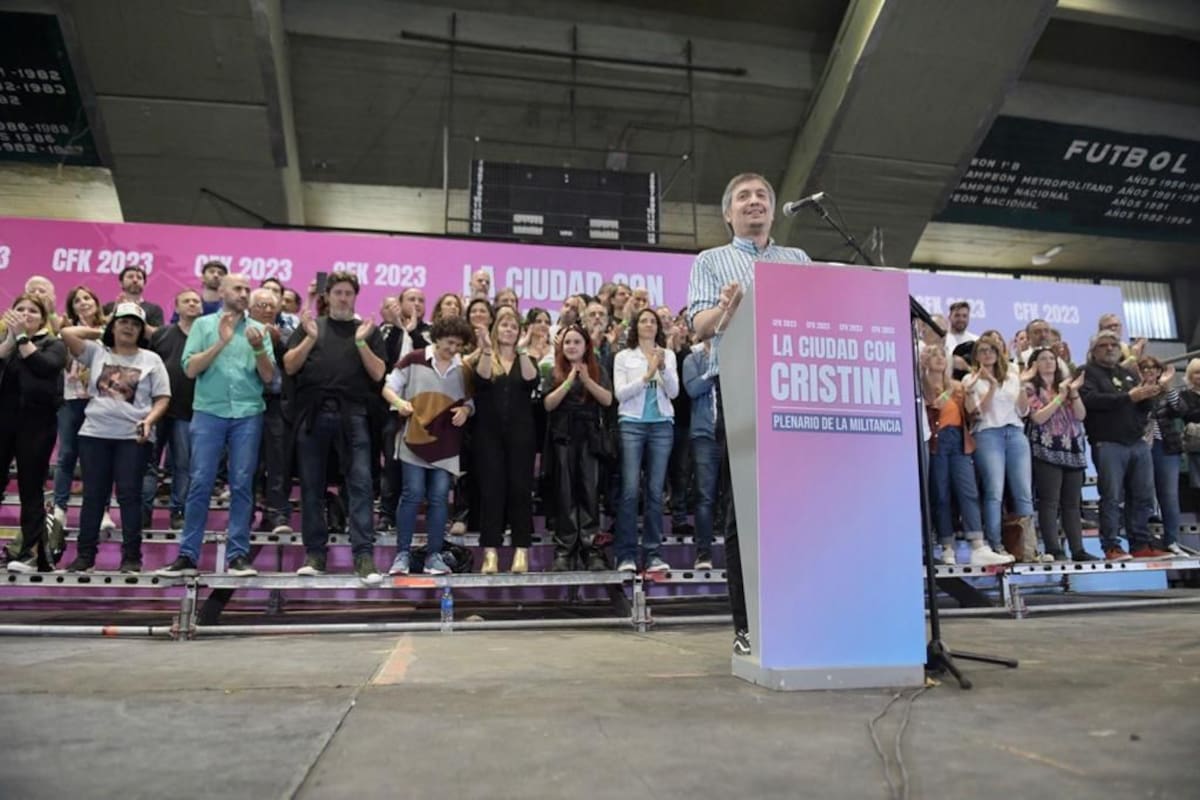 Máximo Kirchner durante el acto del PJ porteño