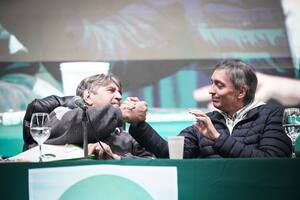 Máximo Kirchner en el SMATA