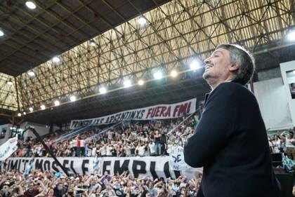 Máximo Kirchner, en el microestadio de Lanús