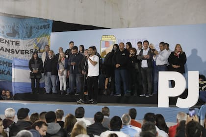 Máximo Kirchner en un acto del PJ en la localidad de Lanús