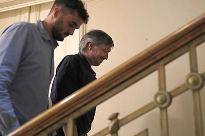 Máximo Kirchner rumbo a su despacho en el Congreso