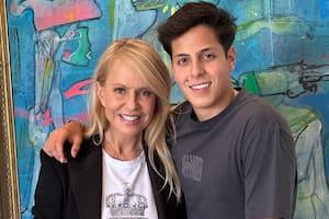 Cecilia Bolocco saludó a su hijo Máximo Menem por su cumpleaños y recordó su lucha contra el cáncer
