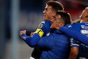 Máximo Perrone, la joven joya de Vélez que se va a Inglaterra contratado por Manchester City,