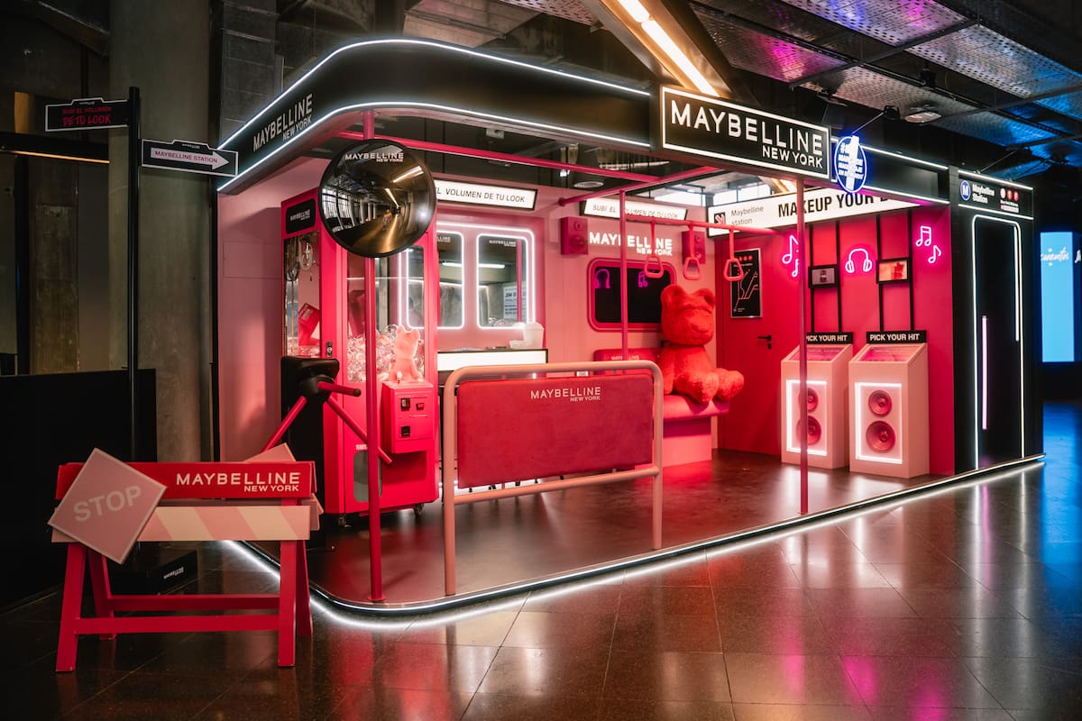 Maybelline New York en el Movistar Arena.
