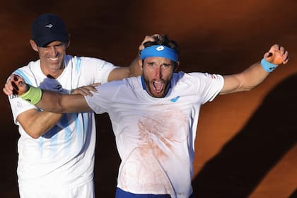 Mayer, en el momento en que ganó el single más largo de la Copa Davis