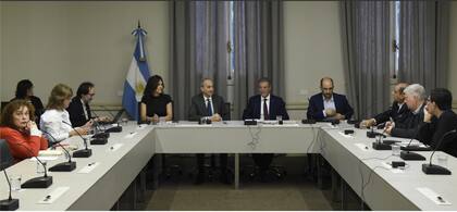 Mayo: en la reunión plenaria del Consejo Nacional de la Calidad de la Educación se presentaron el plan de evaluación 2024 y los avances del Plan de Alfabetización Nacional