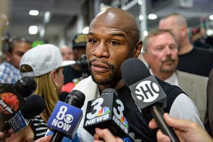 Mayweather ratificó que se retirará tras su pelea con Berto