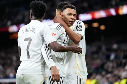 Mbappé apunta a recuperarse para afrontar al 100% el último tramo de la temporada