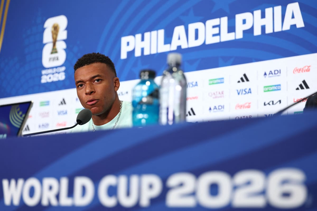 Kylian Mbappé falou sobre os gols de Messi e como ele está entre Leo e Cristiano Ronaldo