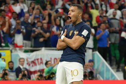 Mbappé fue imparable ante Polonia y sentenció el triunfo con dos golazos (Twitter @equipedefrance)