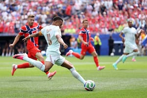 Mbappé dio una gran asistencia y Dembelé definió: Francia ya le gana a Noruega en Boston