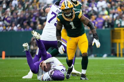 McCarthy sigue en protocolo de conmociones y practica de forma limitada con los Vikings