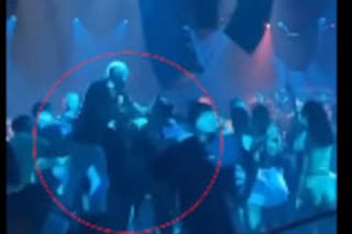 Conor McGregor noqueó de dos trompadas a un hombre en un boliche