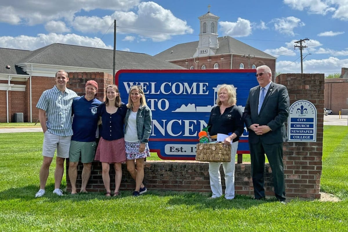 McKenna Shamburg recorrió ocho estados antes de establecerse junto con su familia en Indiana