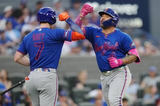 McLean y tres relevistas se combinan en juego de seis hits y Mets vencen 3-0 a Azulejos