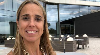 "Me convertí en la mediadora oficial de la familia, la que sabía cómo comunicarse con cada uno y entender los asuntos de los adultos siendo apenas una niña".