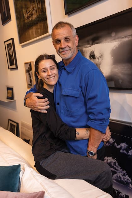 "Me encantaría tener una hija. Con mi mujer lo hablamos
muchas veces, porque siempre quiso darle un hermano a
Lolo… Me muero de amor si algún día tengo una mini Sofi”, revela.