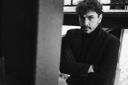 "Me gusta más que me llamen actor a que me llamen famoso", describe