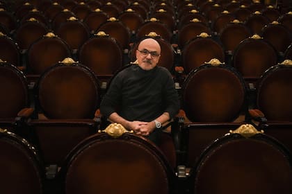 "Me gustaría no hacer nada textual ni darle a nadie nada digerido, sino que cada uno pueda encontrar su Aleph o su conexión dentro de ese laberinto, en el que hay distintas formas de llegar al centro", dice Montero