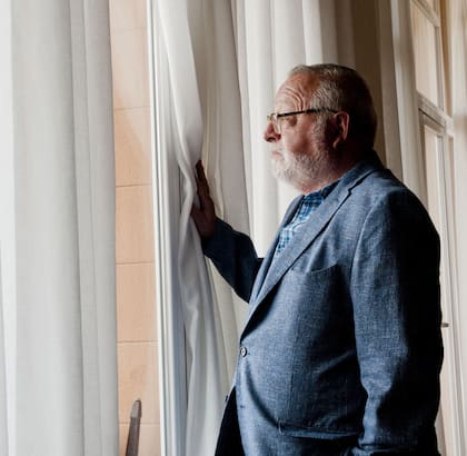 “Me han dado el portazo después de media vida”, dijo Savater a los medios a propósito de su despido de "El País"