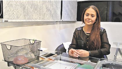 ''Me siento como una estrella de rock'', dice Olika Dávila, una cirujana plástica de Puerto Ordaz, Venezuela.