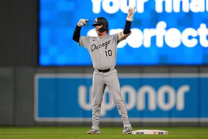 Medias Blancas remontan para barrer a Mellizos y logran su quinta victoria consecutiva