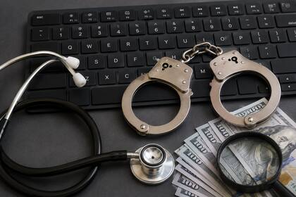 Medicaid y SNAP son algunos de los beneficios afectados por la ley promulgada por Trump