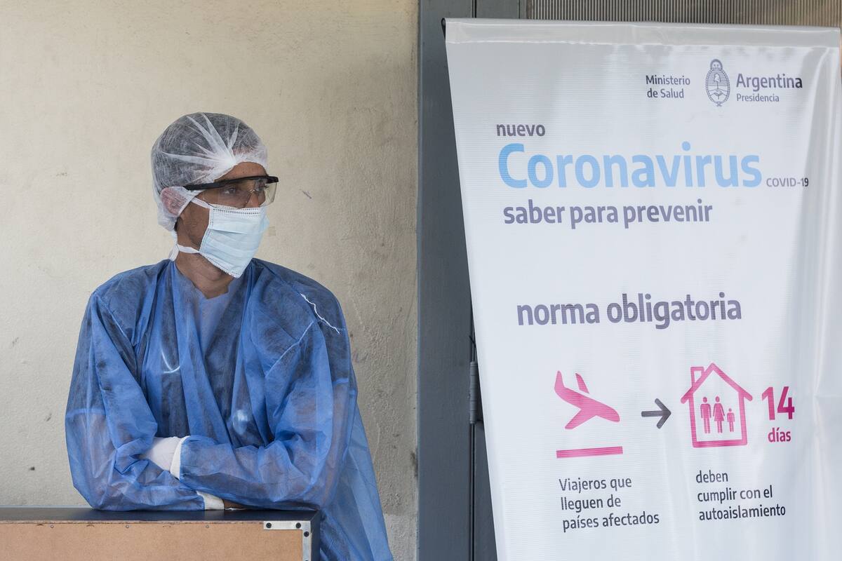 Médicos jubilados de Buenos Aires podrán ser voluntarios durante la pandemia