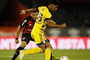 Medina en acción, frente a Newells