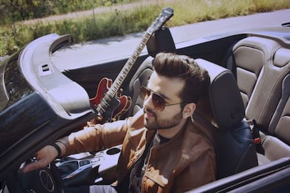 "Medinna" aprovechó el fanatismo de su madre hacia Chayanne para impulsarla a vacunarse contra el coronavirus