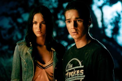 Megan Fox y Shia LaBeouf en Transformers