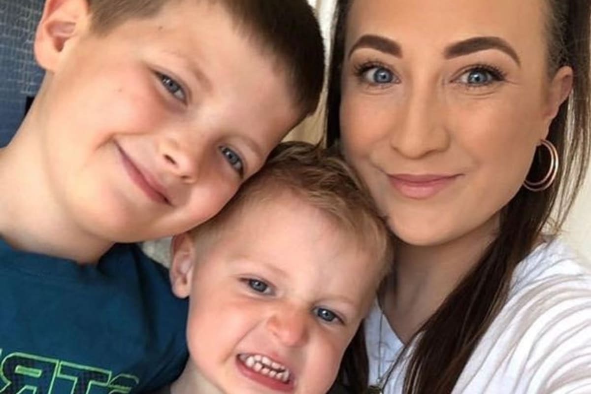Megan Scotcher, una joven madre de 27 años, fue diagnosticada con un cáncer terminal y debe afrontar el angustiante momento de despedir a sus hijos