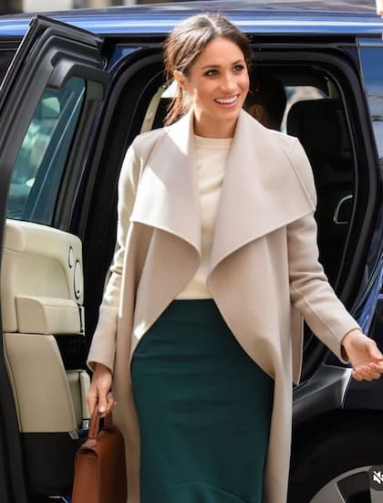 Meghan, duquesa de Sussex. Se mostró con 97 modelos nuevos. El total de su guardarropa 2022 se cotizó en US$ 114,707.36.