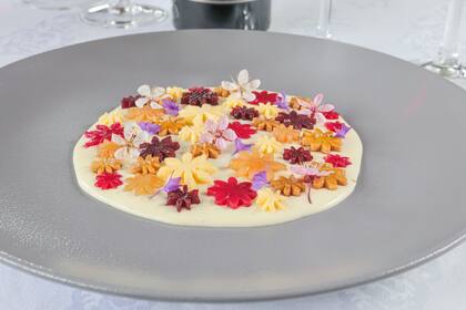 Mejor Postre: Patagonia, de Llao Llao Resort, Golf & Spa, por Recorrido dulce por Río Negro