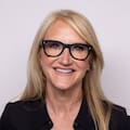 Mel Robbins, experta en desarrollo personal: “El cambio no ocurre con el tiempo, ocurre con una decisión; estás a una decisión de una vida diferente”