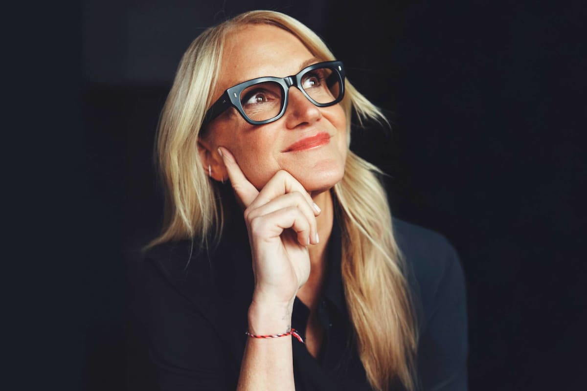 Mel Robbins: “Tenés que aprender a amar a tus padres por quienes son, no por quienes deseás que sean”
