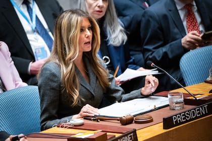 Melania Trump preside reunión en ONU sobre niños en conflicto mientras EE. UU. ataca Irán