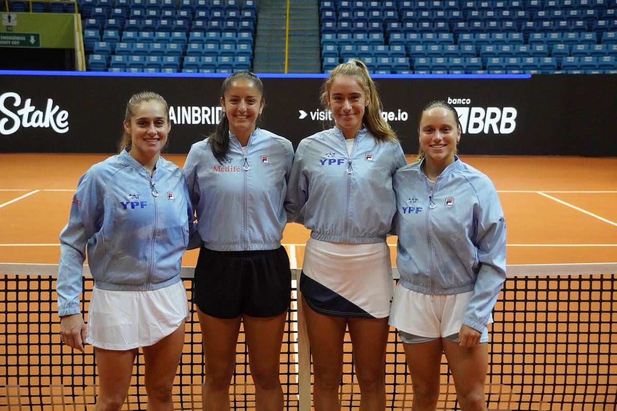 Melany Krywoj, Jazmín Ortenzi, Solana Sierra y Martina Capurro, el equipo argentino de la Billie Jean King Cup que, desde este viernes, se medirá con Brasil en San Pablo por el ascenso al "Grupo Mundial".