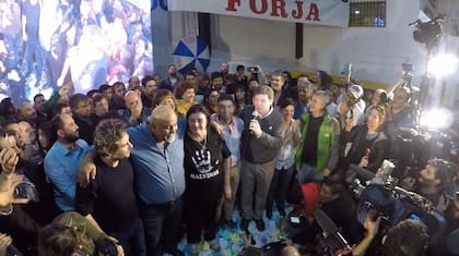 Melella se impuso a Bertone en primera vuelta