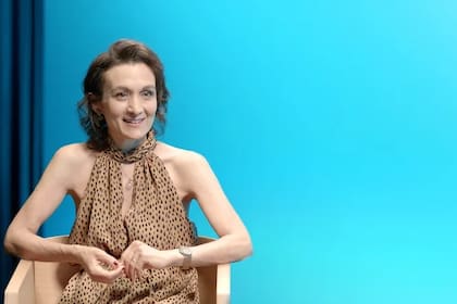 Melina Furman en el marco de Aprendemos juntos la plataforma de BBVA.