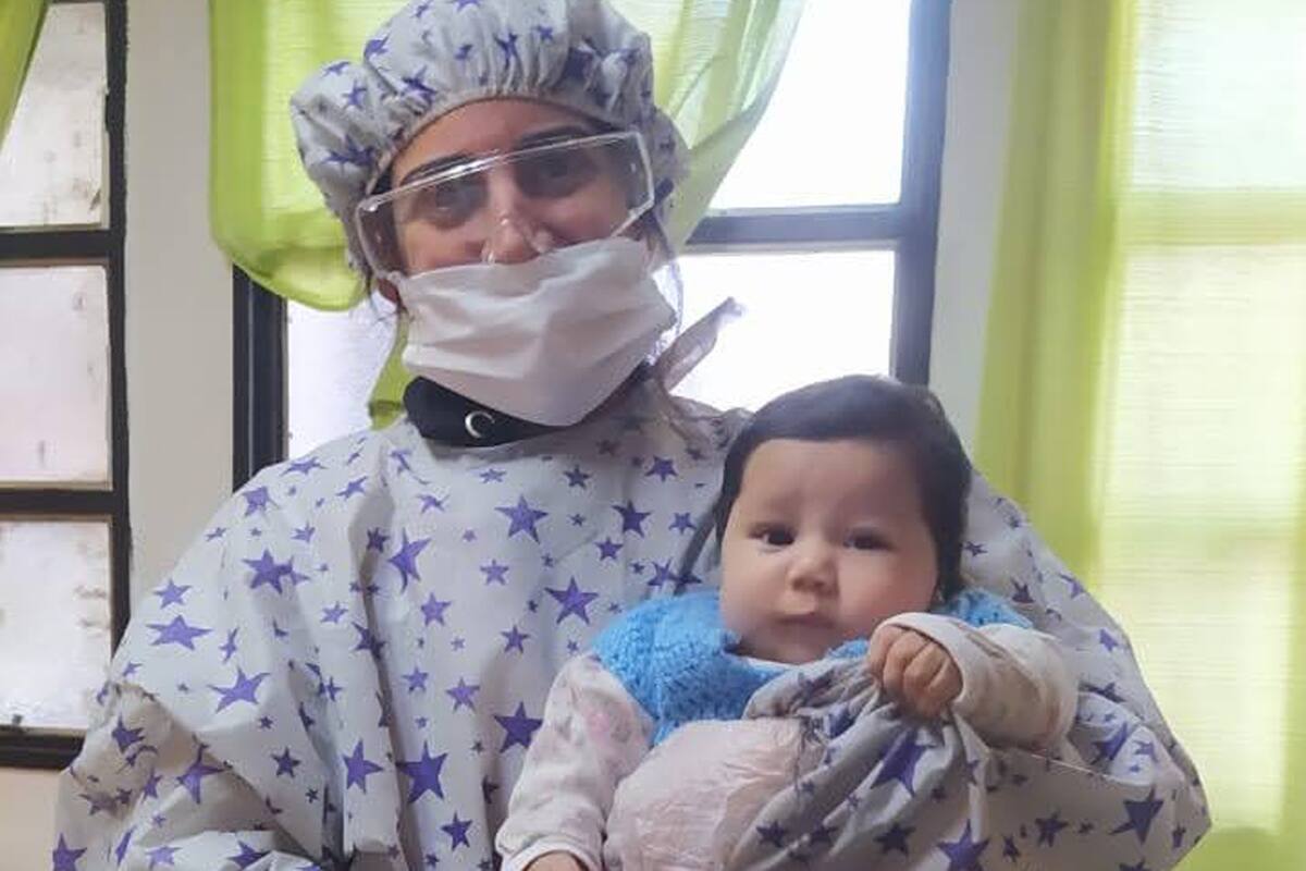 Melisa Canonico tiene una discapacidad auditiva, es médica especializada en ginecología y obstetricia y cuenta cómo es lidiar a diario con el barbijo