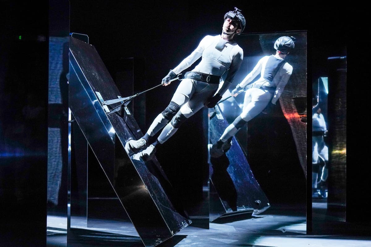 Melisa Zulberti estrena en Argentina su nueva creación: POSGUERRA Una pieza multidisciplinar e inmersiva que tuvo su estreno mundial en la Bienal de Venecia y se podrá ver en FIBA