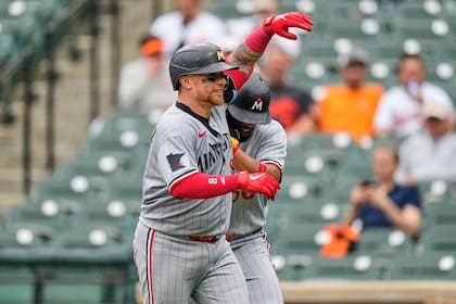 Mellizos extienden a nueve su racha de victorias al vencer 6-3 a Orioles en primer juego