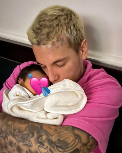 Melody compartió una de las primeras fotos que tomó de Alex Caniggia con su hija Venezia