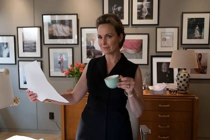 Melora Hardig como la editora de Scarlet en The Bold Type