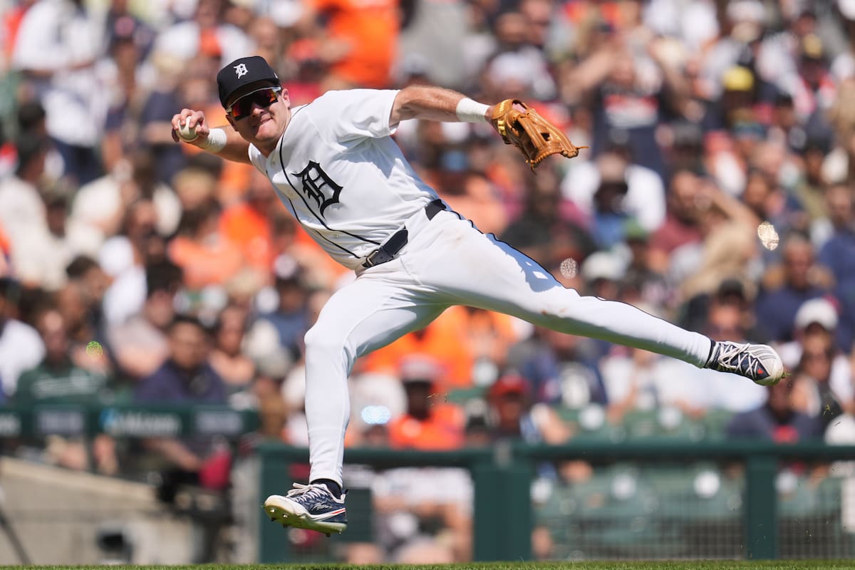 Melton domina seis entradas y los Tigres despiertan tarde para vencer 4-1 a los Medias Blancas
