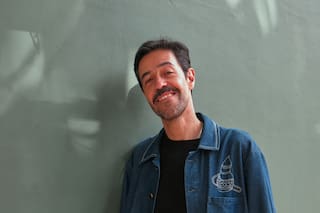 Meme del Real deja que el fuego lo renueve en "La montaña encendida"